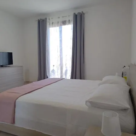 La Casa Di Carta Apartmán *